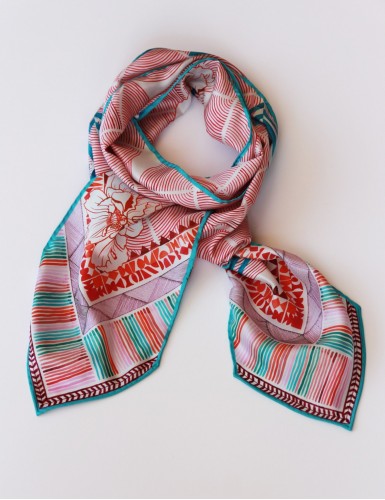 Maehama fushia sash scarf - packshot tied
