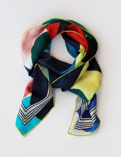 Barceloneta Winter sash scarf - packshot tied